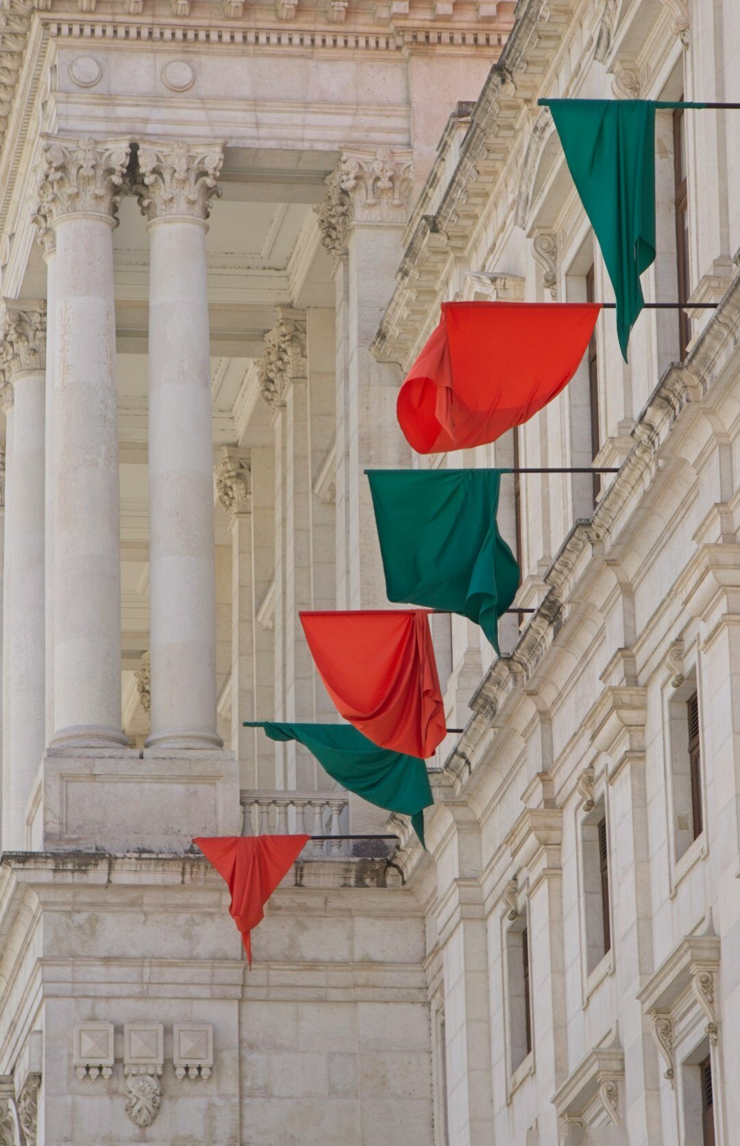 Facade of a classical government building in Lisbon under daylight